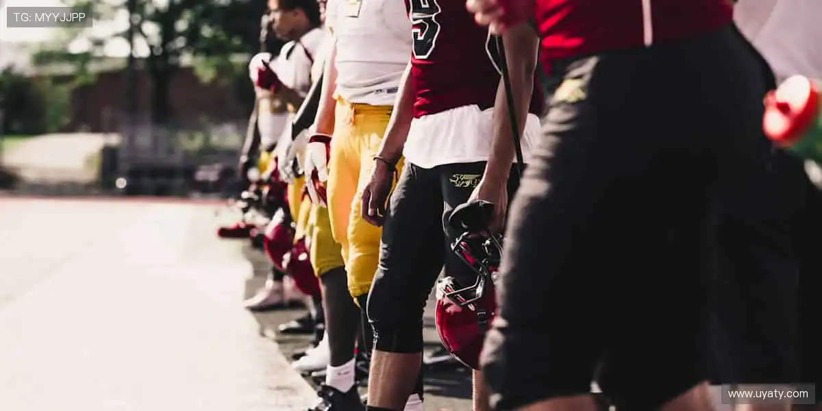 🎮用潮流诠释热爱,周边产品让运动精神融入生活!